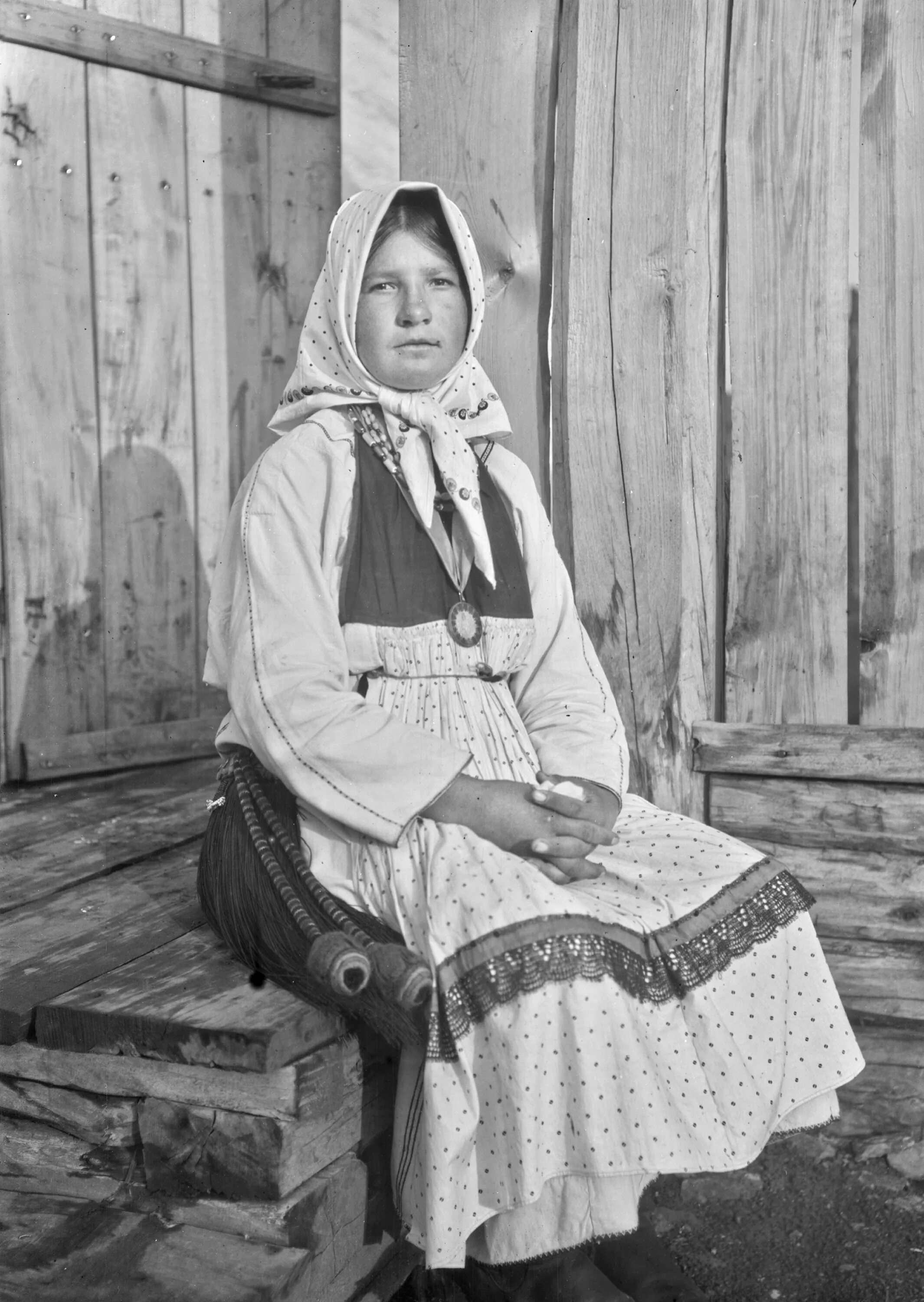 Бабы в старину. Мордовское село Вечканово, 1914. Мордовское село Вечканово. Крестьянка 19 век. Русские крестьянки 19 века.