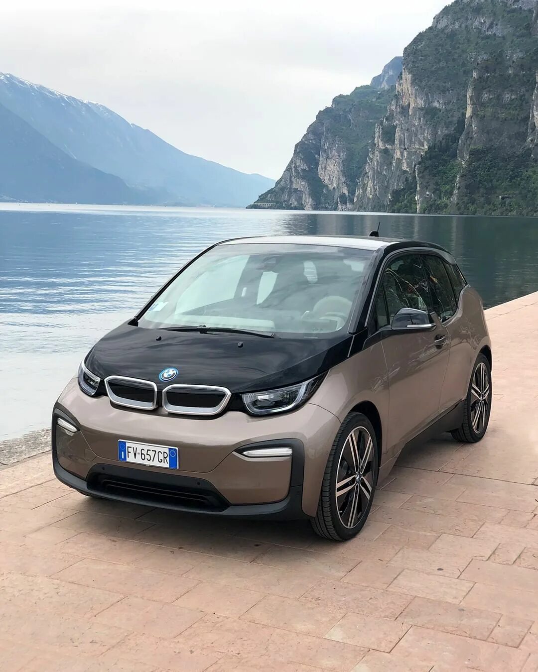 I3. Bmw i3. bmw i3 2025. bmw i3 316i. электрокары bmw i3.