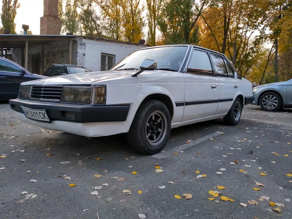 Toyota corona t140. Corona t140. Тойота корона 1982 седан. Corona t140. Toyota corona 1 поколение.