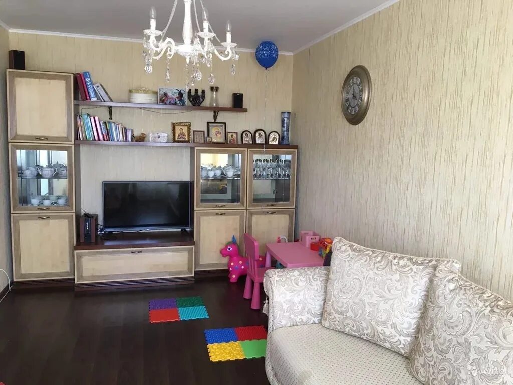 Квартира центр курск. Квартиры в курске. вторичный рынок жилья курск. жилье в центре курска. двухкомнатная квартира в курске.