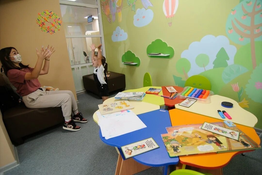 Центр социальной поддержки граждан тамбов максима горького 18. Соцзащита тамбов максима горького. Центр социальной поддержки граждан тамбов горького. Социальный мфц. Центр социальной поддержки граждан тамбов горького.