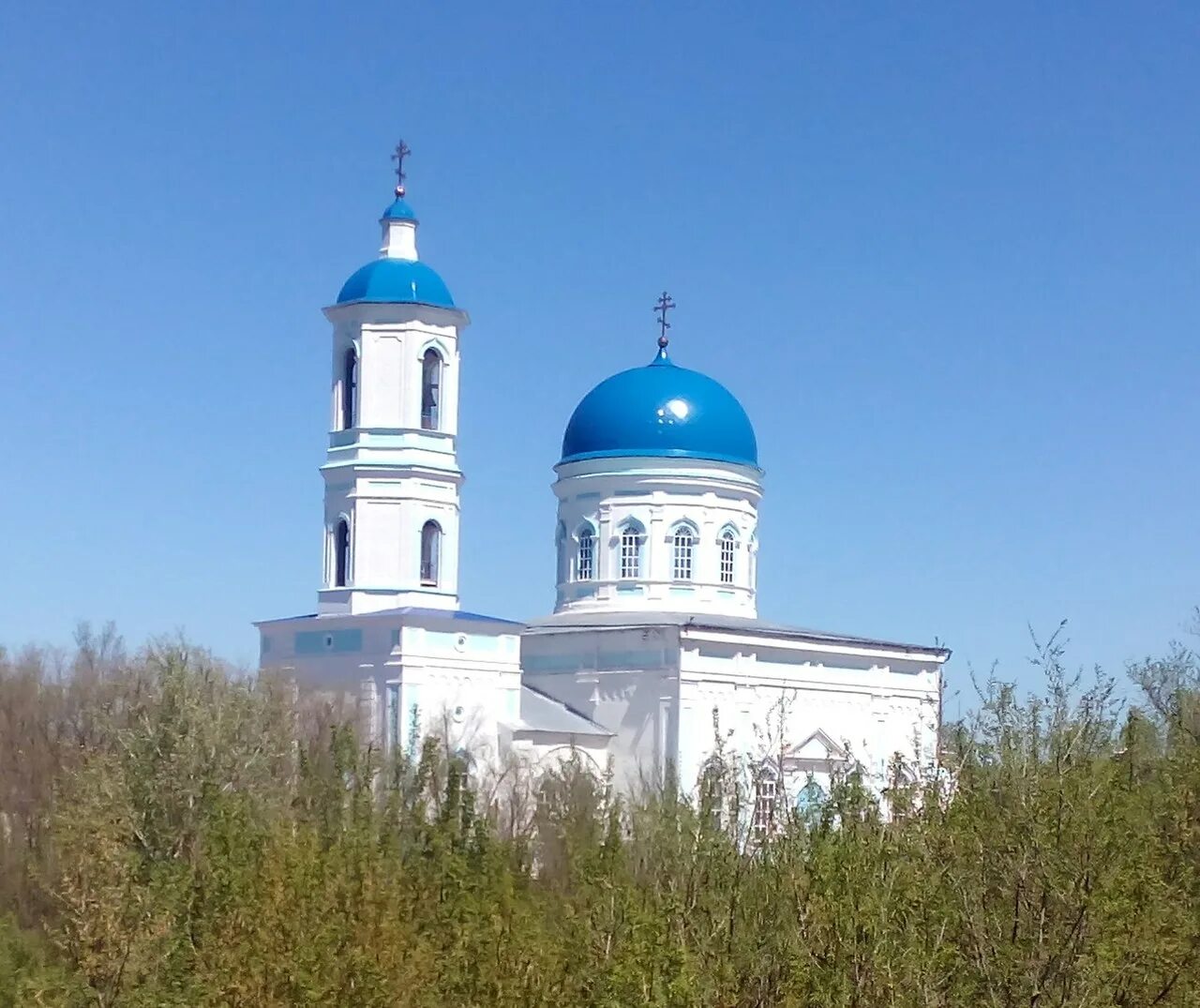 Село алексеевка алексеевского района самарской области. Церковь Алексеевка Самарская область. Храм Алексеевка Алексеевский район. Храм Алексеевка Алексеевский район Самарская.