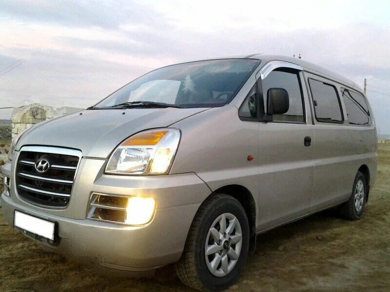 Старекс объем двигателя. Hyundai starex 2006. хундай старекс 2006. хендай старекс 2006 года. хендай старекс н1 2006 года.