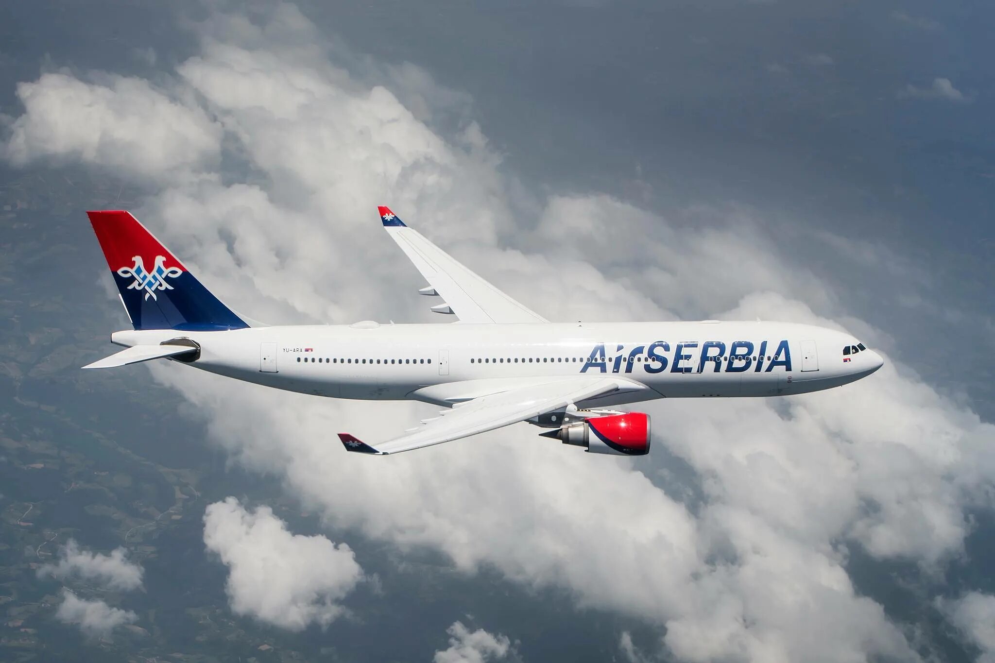 Самолёт air serbia. Авиакомпания белград. Air serbia москва белград. Airsebia. Airsebia.