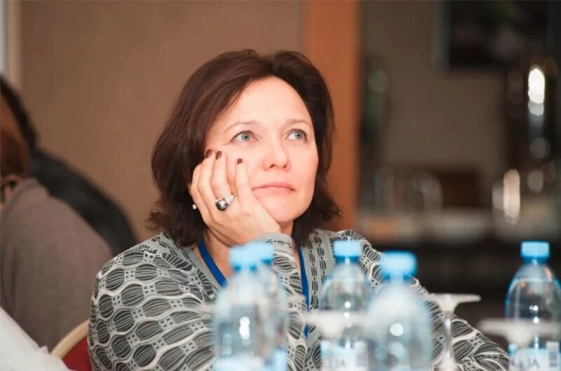 Зелькова норникель. Зелькова лариса геннадьевна. Елена савицкая норникель. Зелькова лариса геннадьевна норильский никель. Норникель зелькова лариса геннадьевна.