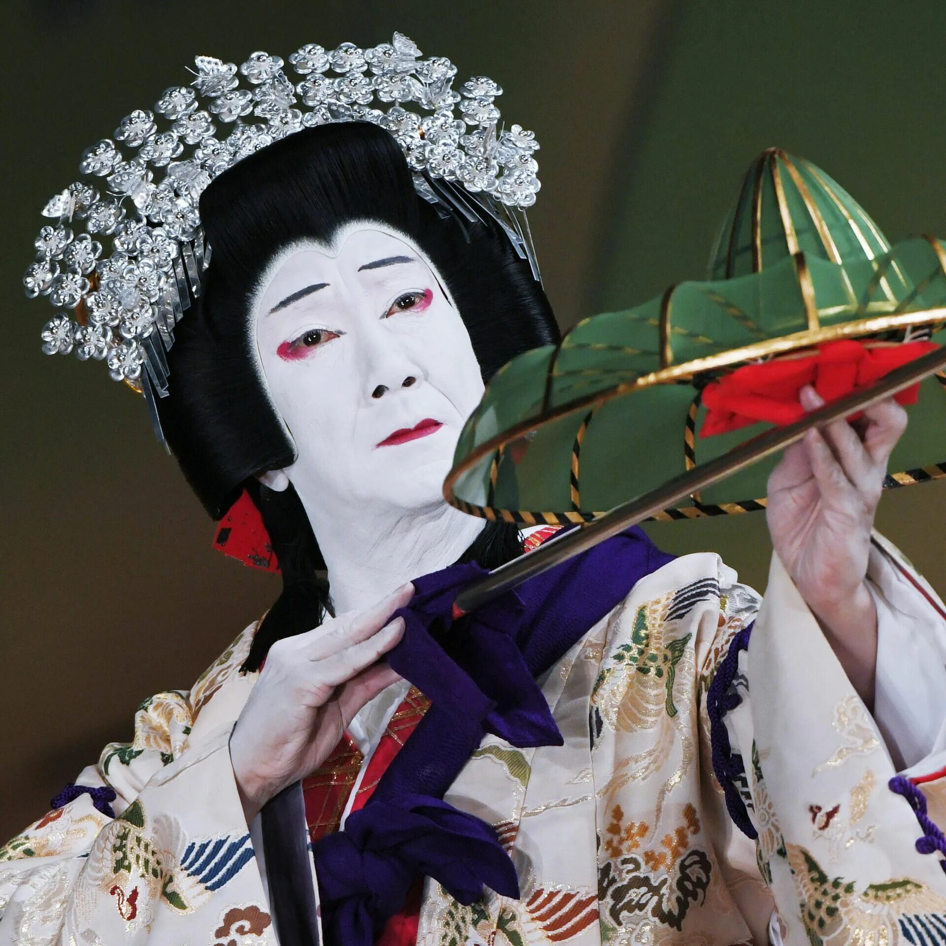 Как в театре исполнялись женские роли. Гала балета и оперы на дворцовой. Как в театре исполнялись женские роли. Как в театре исполнялись женские роли. Двенадцатая ночь шекспир орсино.