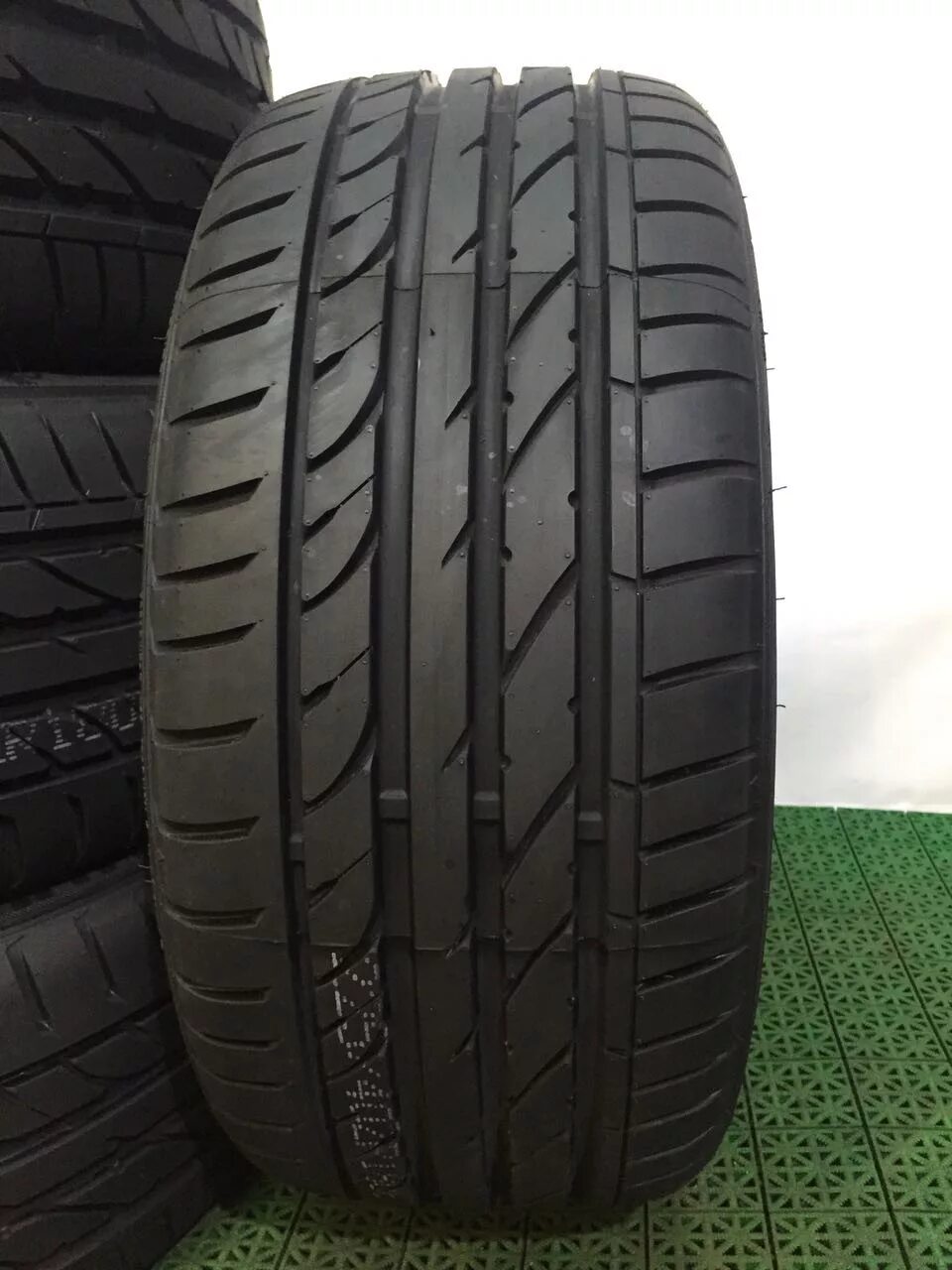 Sailun atrezzo zsr r18 купить. 235/55r18 100v Sailun Atrezzo ZSR SUV. Sailun Atrezzo ZSR 225/40 r18. Sailun Atrezzo ZSR SUV 225/55 r18. 225 40 18 Sailun.