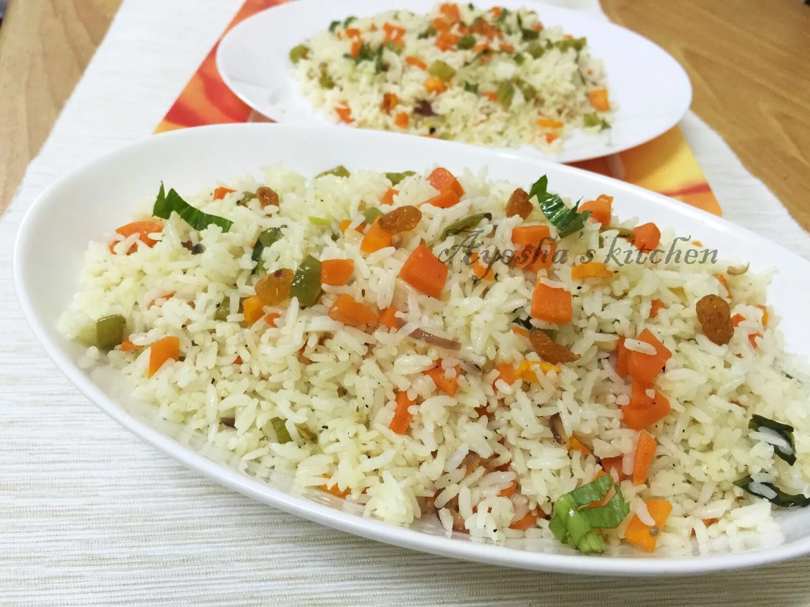 Rice vegetable. Veg Fried Rice. Жареный рис с яйцом и помидорами. Rice Veggies. Rice and Vegetables.