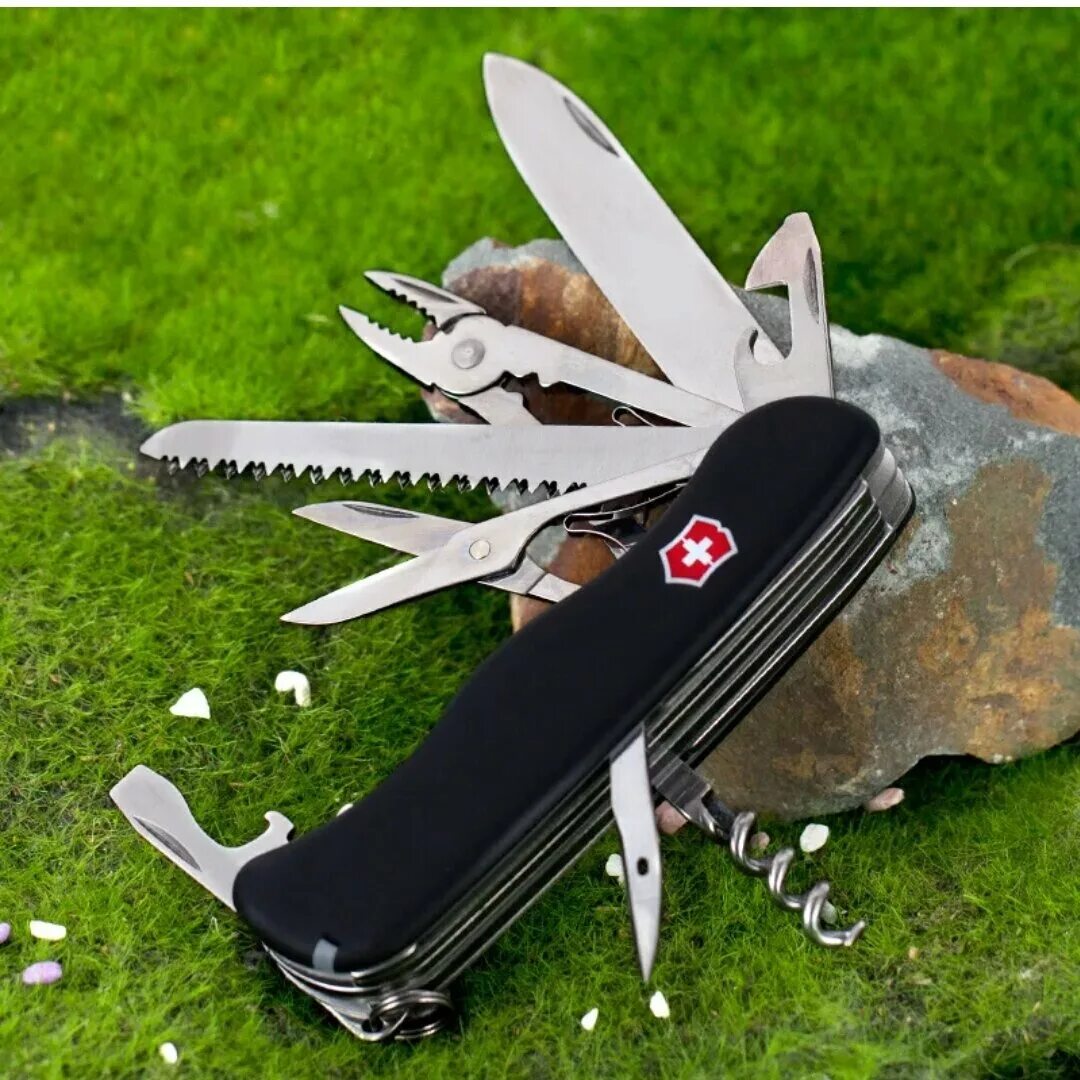 Викторинокс назначение лезвий. Victorinox huntsman limited edition. E5. Se. 3603.