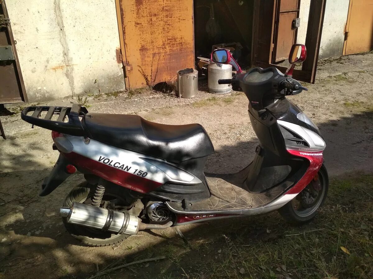 Скутер вулкан 150 кубов характеристики. Скутер abm volcan 150cc. Скутер абм вулкан 150сс. Abm скутер 150 volcano. Скутер вулкан 150.