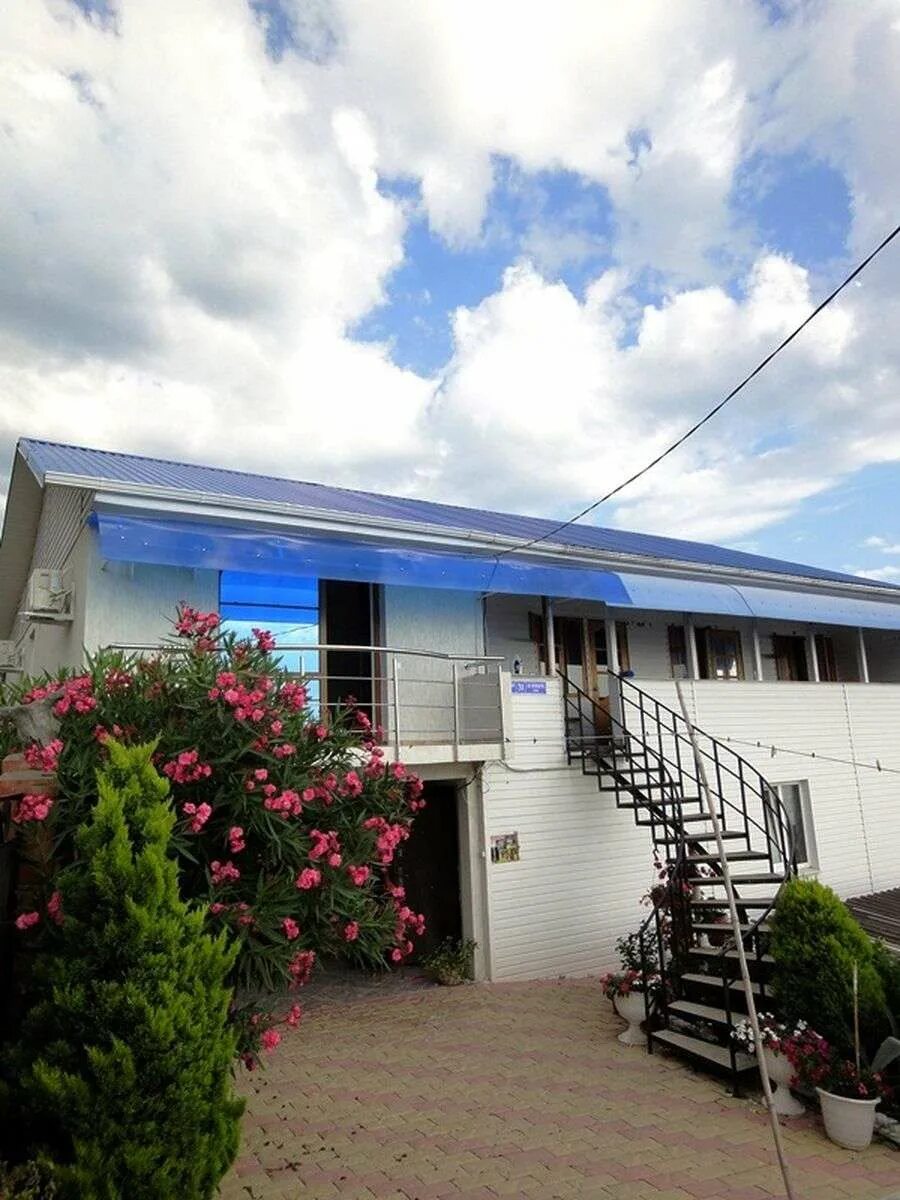 резиденция утриш 3 сукко. сукко жилье у моря недорого. анапа сукко гостевой дом. анапа сукко дом. сукко гостевой дом солнечный таманский 9.