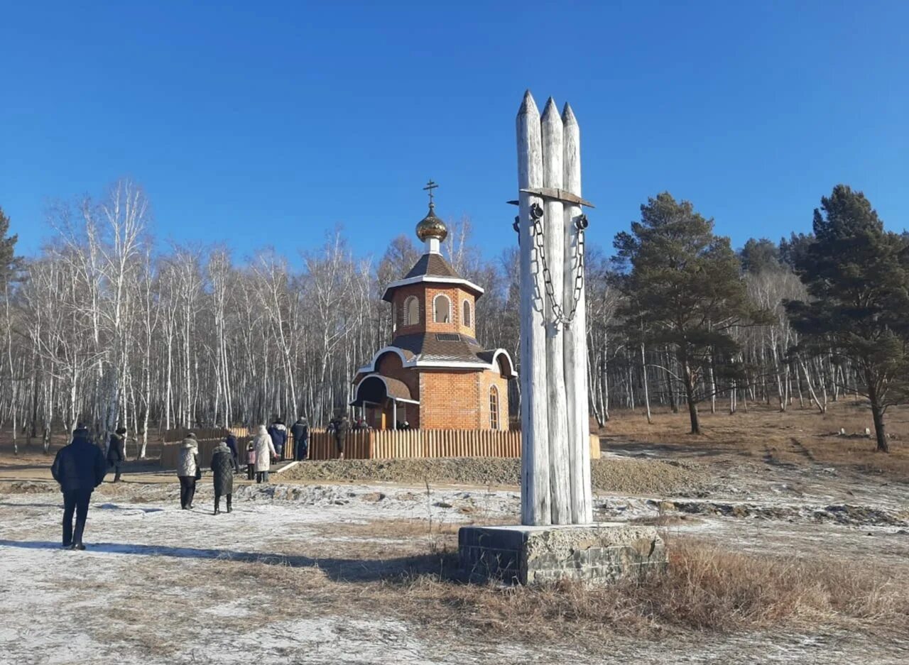 Погода в усть карске. Усть-Карск Забайкальский край. Поселок Усть Карск Забайкальского края. Поселок Усть Карск Сретенского района. Часовня Усть Карск.