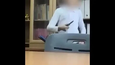 Девочка принесла нож в школу