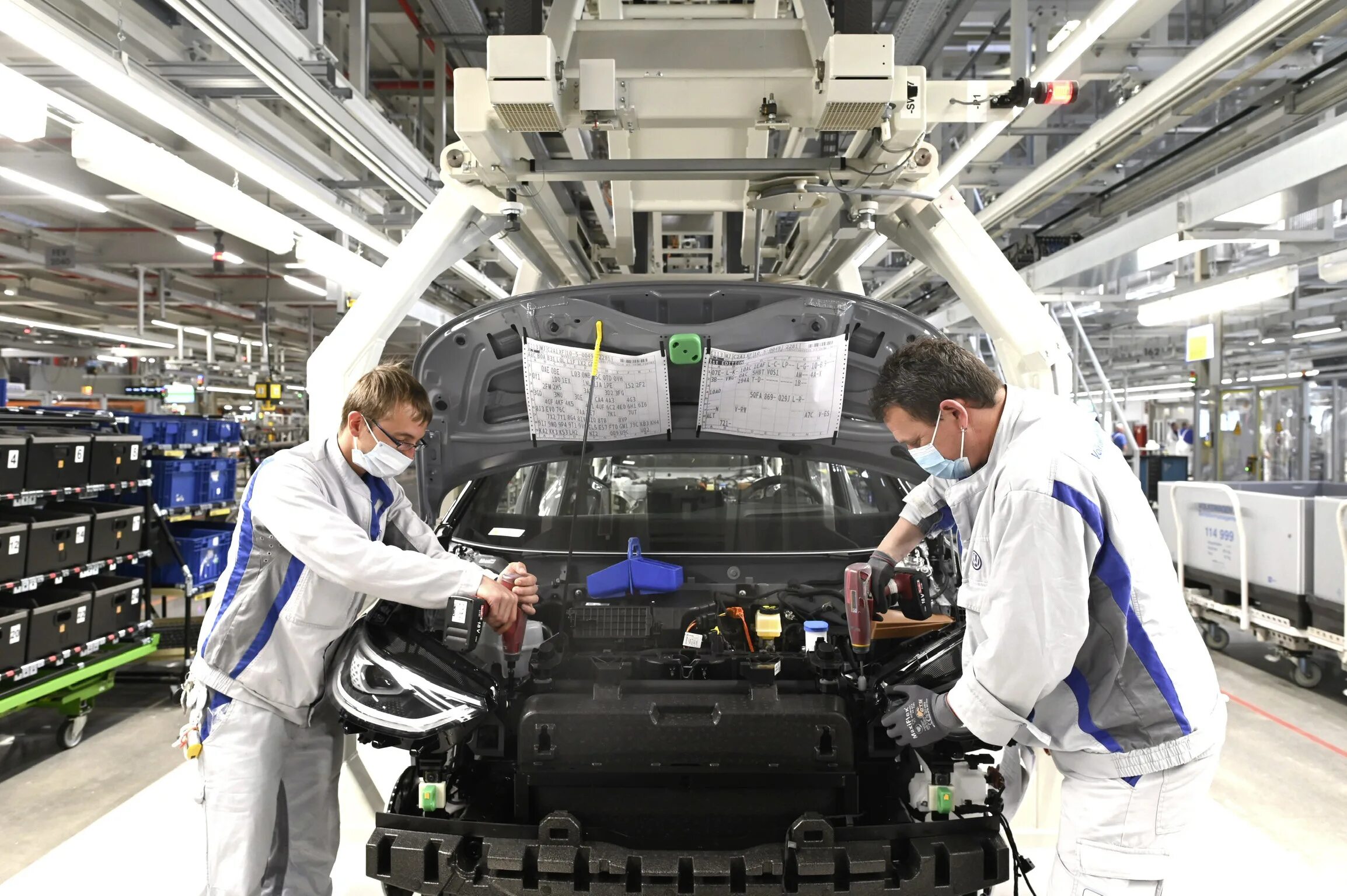 Volkswagen Factory. Volkswagen id3. Volkswagen завод в Цвиккау 2022. Промышленность Германии. Ведущая промышленность германии