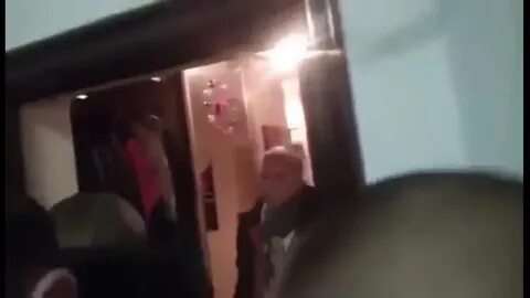 Должник расстрелял коллекторов из автомата