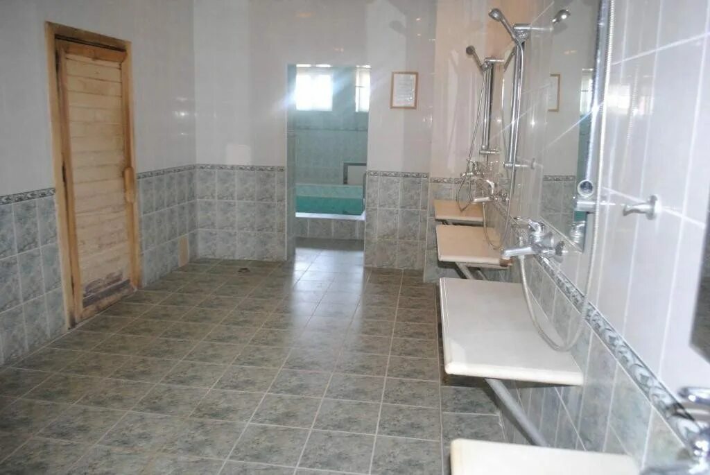 Грация старый оскол. Гостиница грация старый оскол. Старый оскол грация улица шухова. Грация старый оскол спортивный зал. Гостиница грация старый оскол.