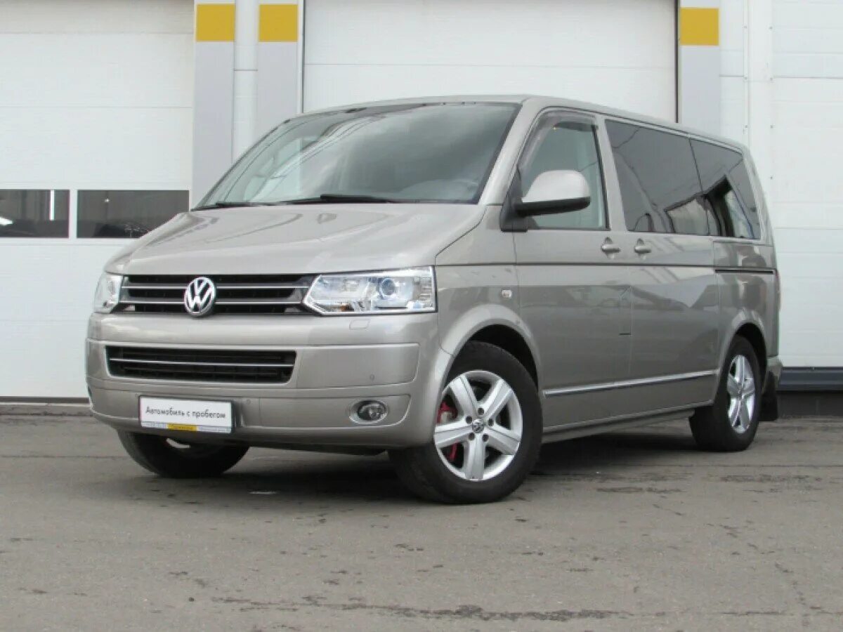 фольксваген мультивен 2010 года. Vw multivan 2010. Volkswagen multivan, 2010 г. хендай похож на мультивен фольксваген. Vw multivan 2010.