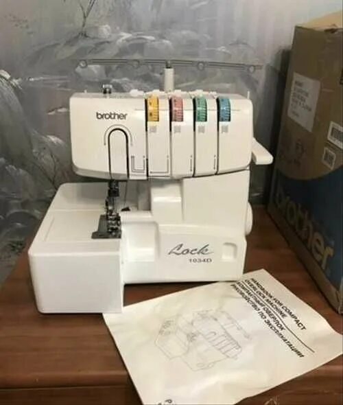 Оверлок lock. Brother 3034d. Оверлок enlighten ble3atw2. Оверлок отвертки бразер 3034. Brother 3034d.