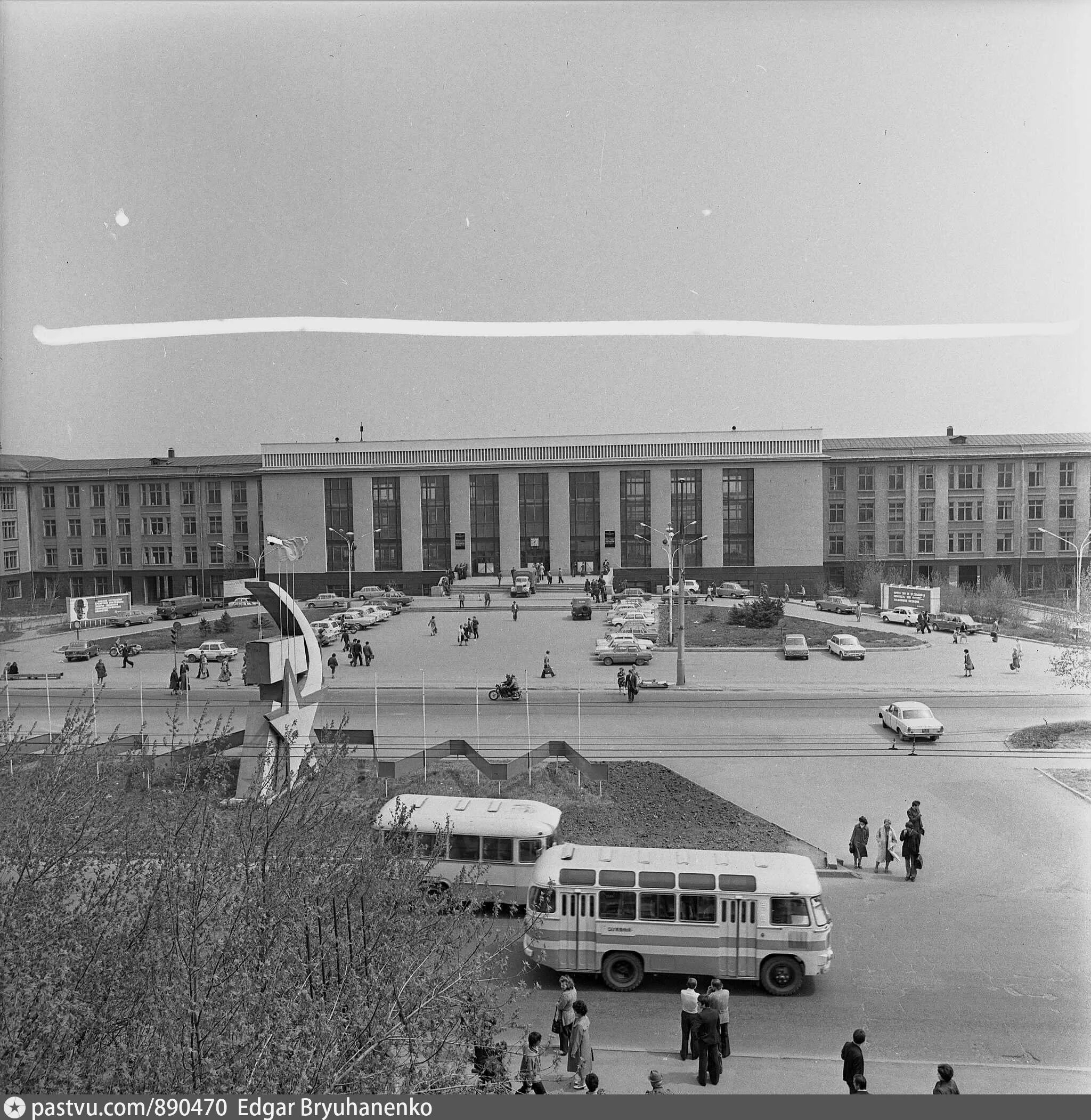 Иркутск 1978 год. Улица ленина 56 иркутск 1950. Академгородок иркутск. Парк цпкио иркутск. Новопятигорское озеро набережная.
