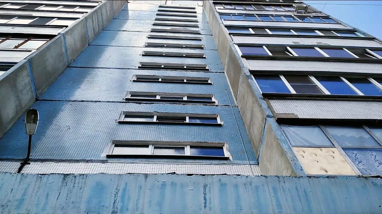 Дом 18 подъездов