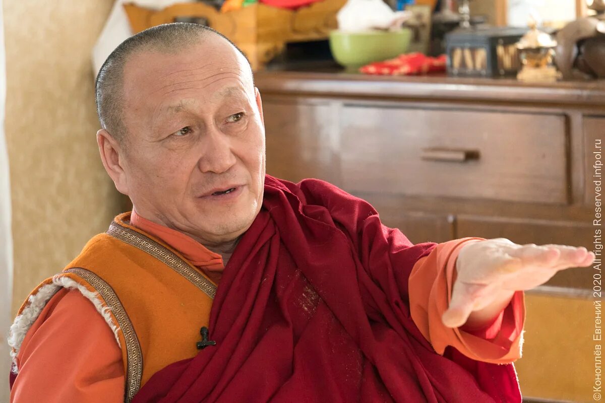 Дамба аюшеев. Лама дамба аюшеев. пандито хамбо лама дамба аюшеев. дамба бадмаевич аюшеев. аюшеев и далай лама.