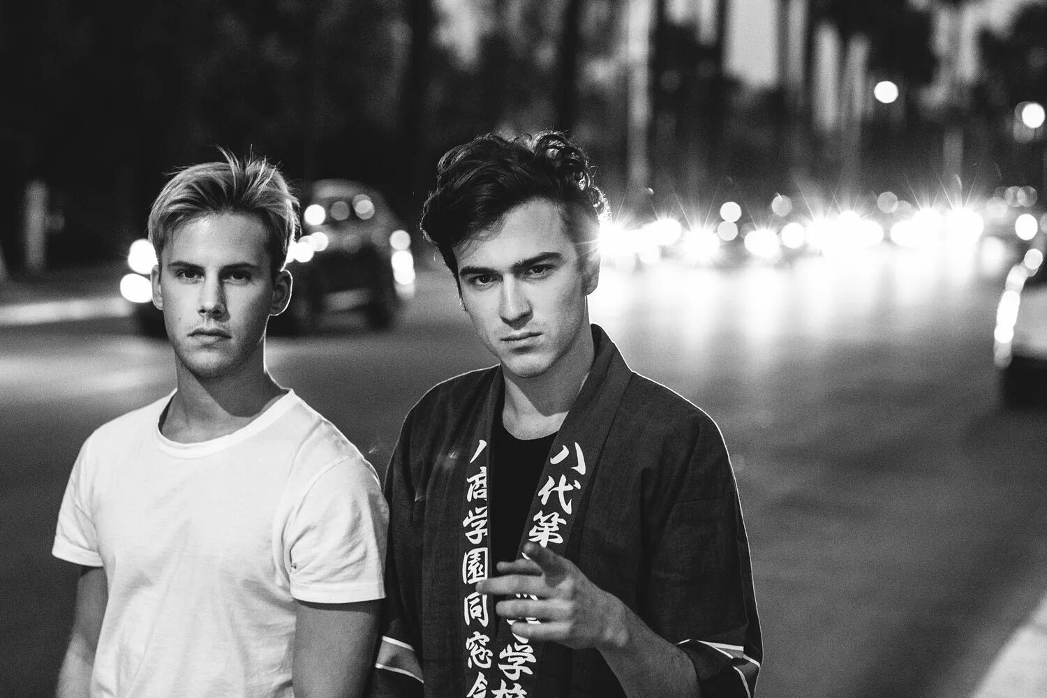 Offenbach norma. Оффенбах би майн. Offenbach дориан ло. Offenbach norma. Группа ofenbach.