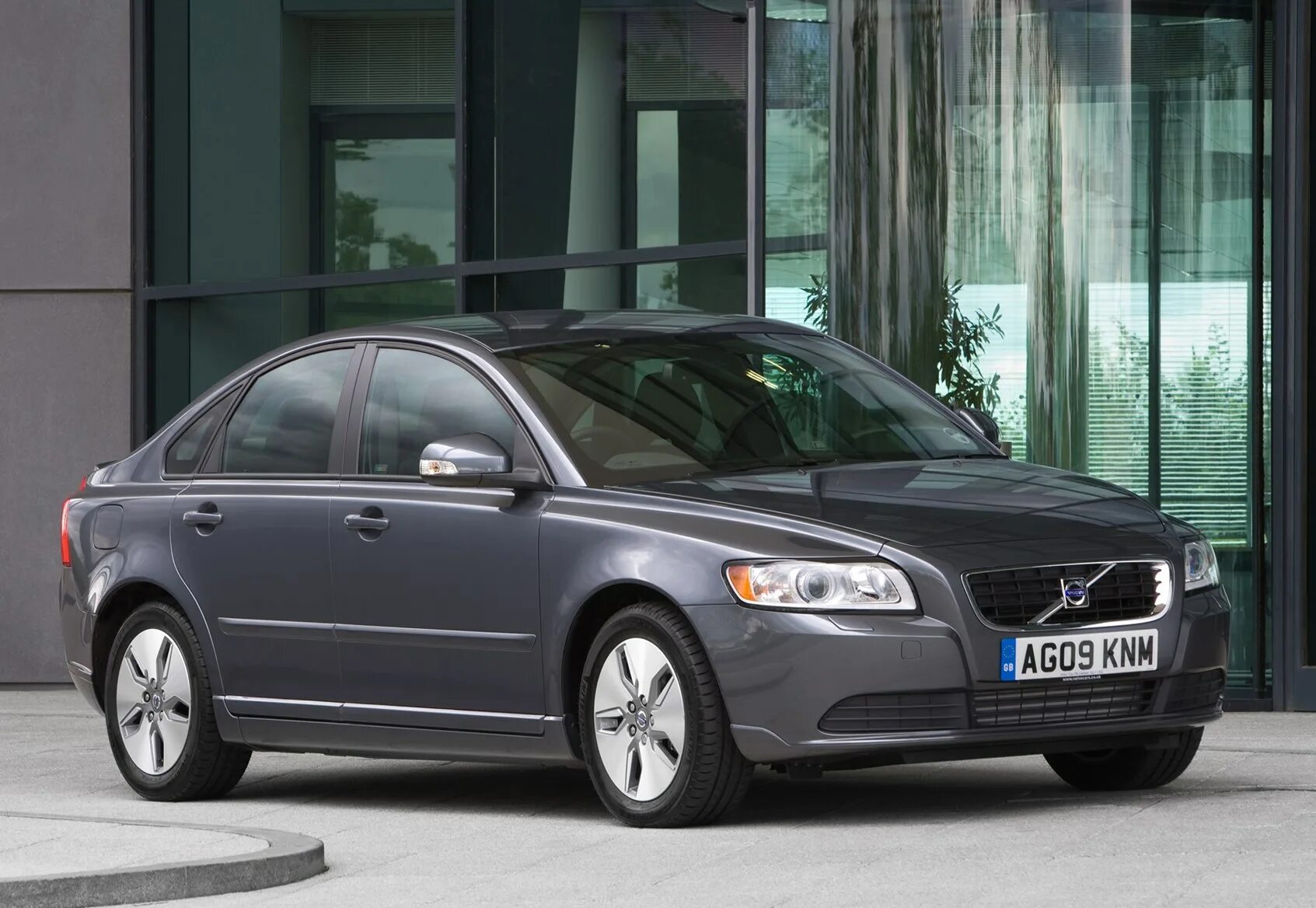 Volvo s40 автомобили volvo. Вольво s40. вольво s40 2. вольво s40 2015. вольво s40 2008.