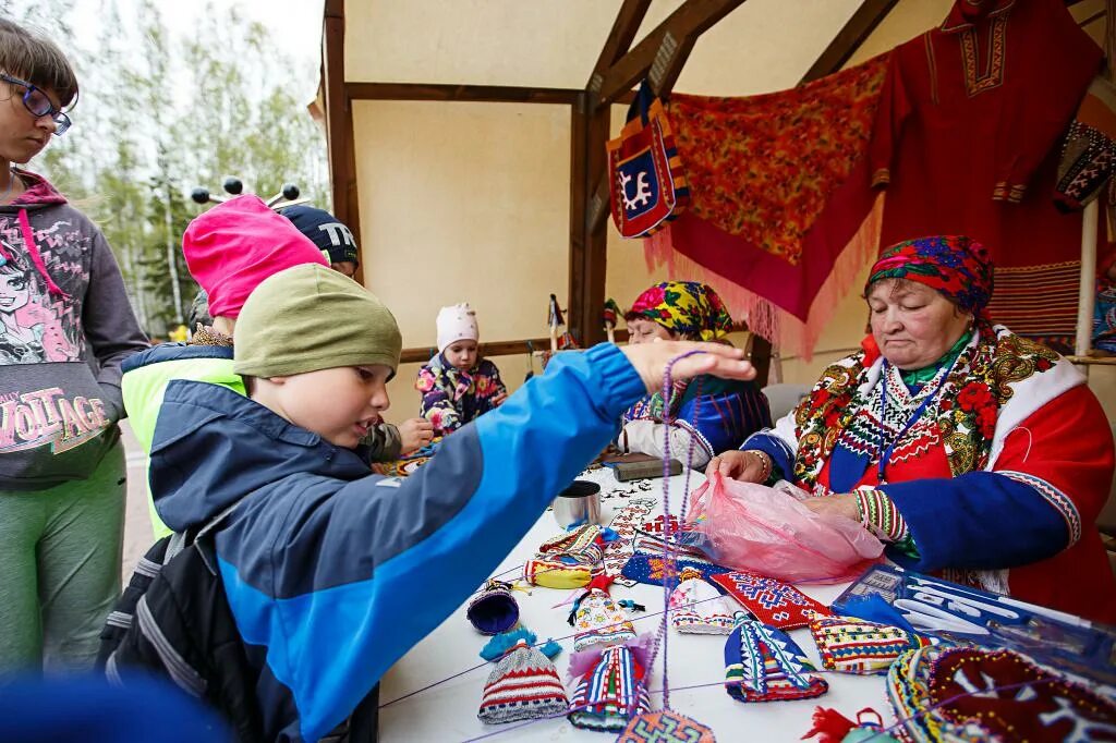 Фестиваль промыслов. Коренные народы Югры. Промыслы коренных народов Югры.