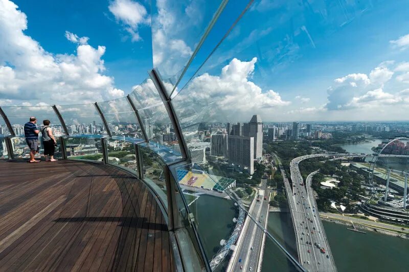На высоте двухсот метров. Смотровая площадка Sands Skypark Сингапур.