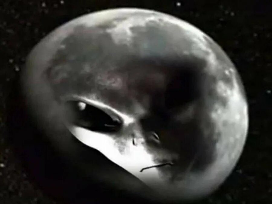 Лунные пришельцы. Нло над луной. Пришельцы живут на луне. Нло на луне. Пришельцы на луне.