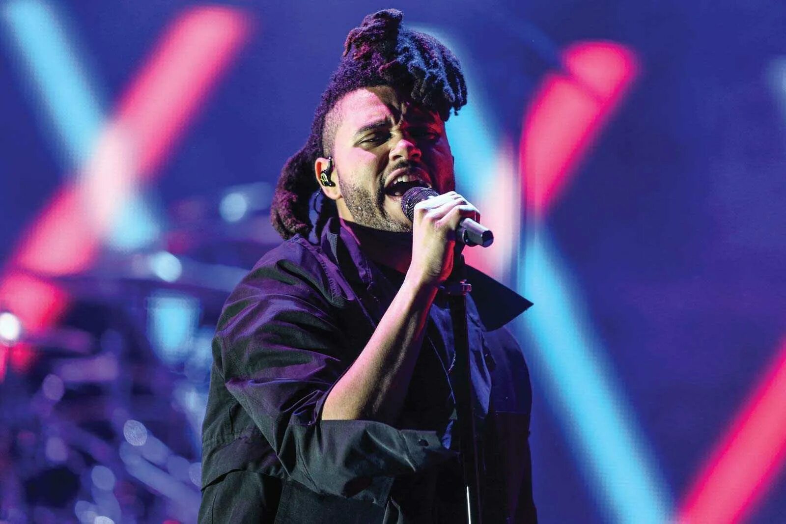 The Weeknd. Певец the Weeknd. The Weeknd фото. Wee. The weekend слушать песни