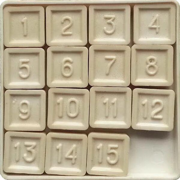 Пятнашки bs. Головоломка «пятнашки». Пятнашки пластиковые. Классические головоломки. Игра-головоломка "пятнашки".