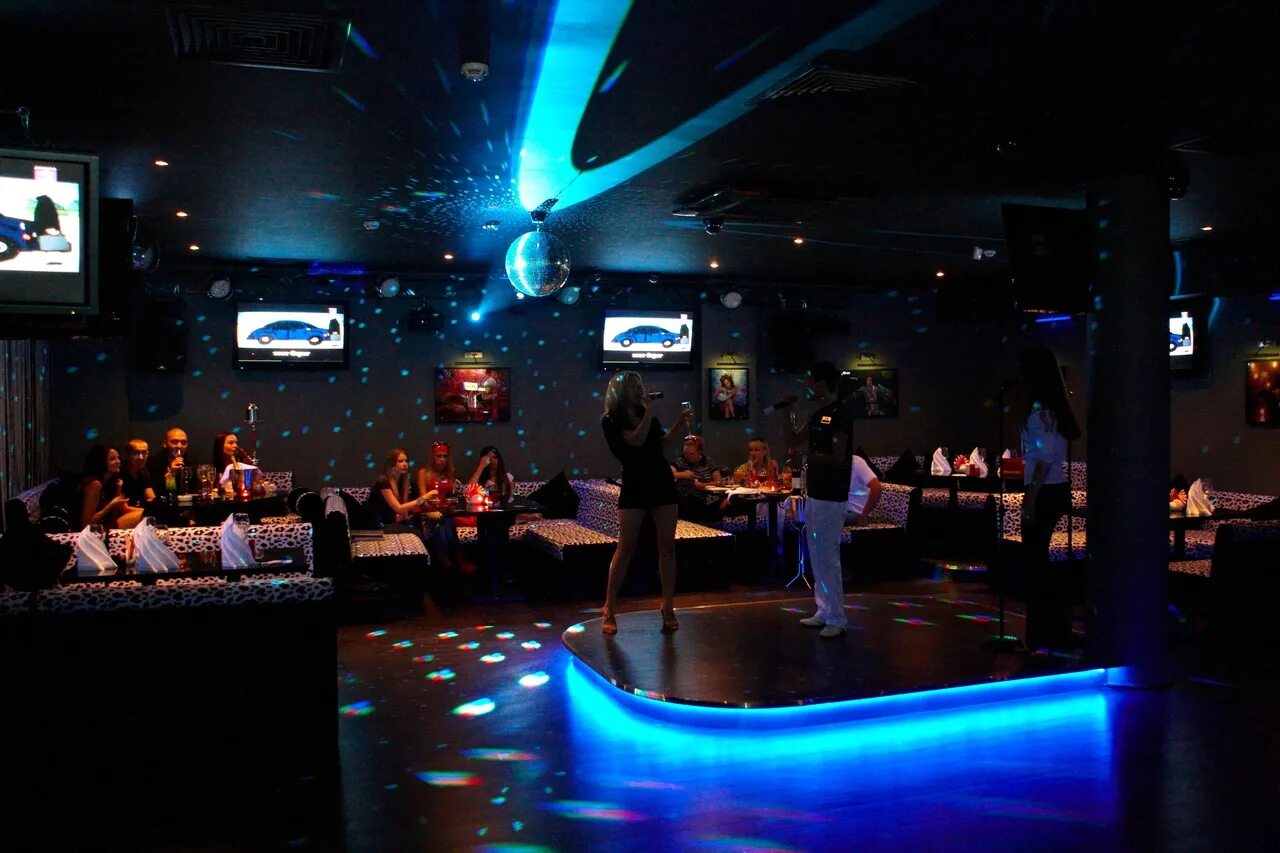 Ноты бар казань. Караоке дмитров. Караоке-бар нота, дмитров. Караоке-бар нота, дмитров. Караоке-бар нота, дмитров.