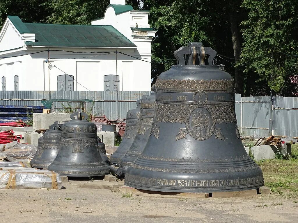 Колокол во сне. Кремль колокола Кострома. Колокола Новосибирска.