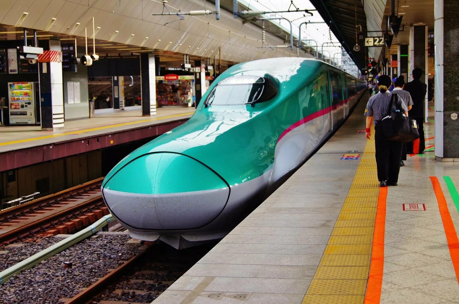 Железные дороги японии. Поезд Токио Синкансен. Японские поезда Синкансэн. Японский поезд Синкансен. Скоростной поезд Токио.