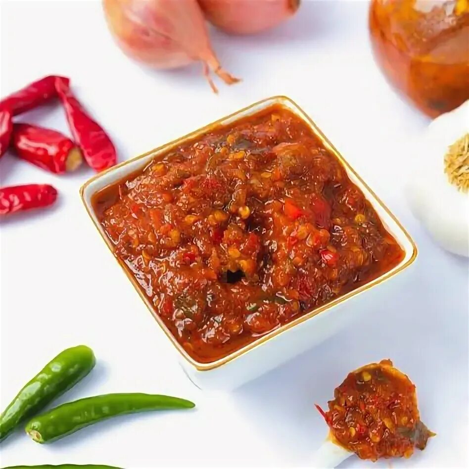 Острая пища. Чипсы с халапеньо и сыром кб. Перец красный чили стручковый. Туалетная вода женская wild berry 100мл. Juicy fruity spicy very berry.