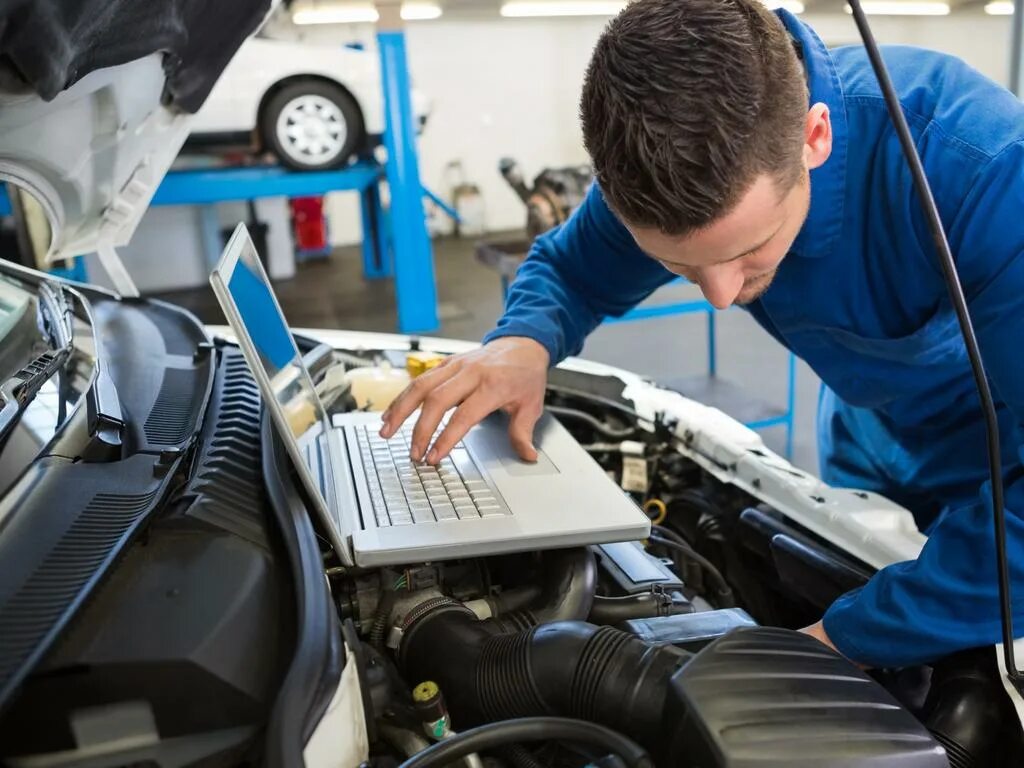 Специалист автодиагност дзен