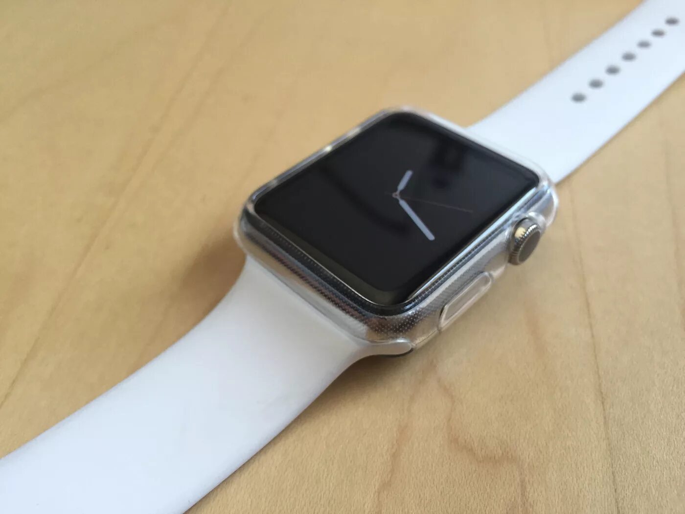 Apple watch se 40 starlight. Case для Apple watch 44mm. Кейс для Эппл вотч 7. Корпус для Эппл вотч 6. Case Apple watch Spigen Pro.