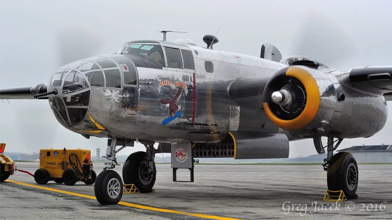 Б 25 Митчелл бомбардировщик. North American b-25j Mitchell. B25 Gunship. B-25.