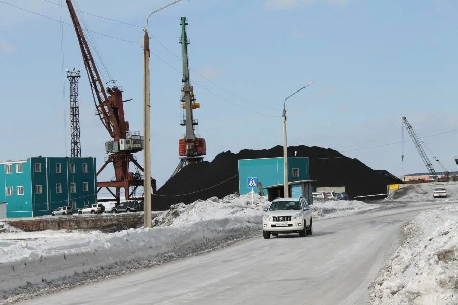 Погода углегорск сахалинская область на неделю. Углегорский район Сахалинской области. Сахалинская область, Углегорский район, г. Углегорск. Сахалинская область Углегорский порт школа 2. Порт Углегорск Сахалин.