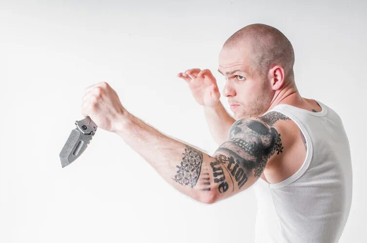 Мастер ножевого боя. Мастер ножевого боя. Спортивный ножевой бой. Мастер спорта спортивный ножевой бой. Техника рукопашного боя спецназа гру.