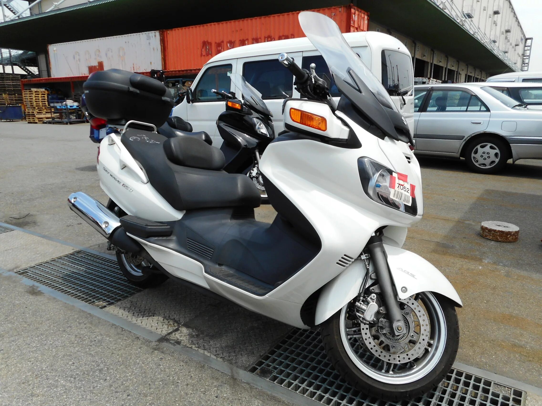 Suzuki Burgman Skywave 650. Skywave Burgman 650. Suzuki Skywave 650. Suzuki Burgman 650. Скайвэй 650