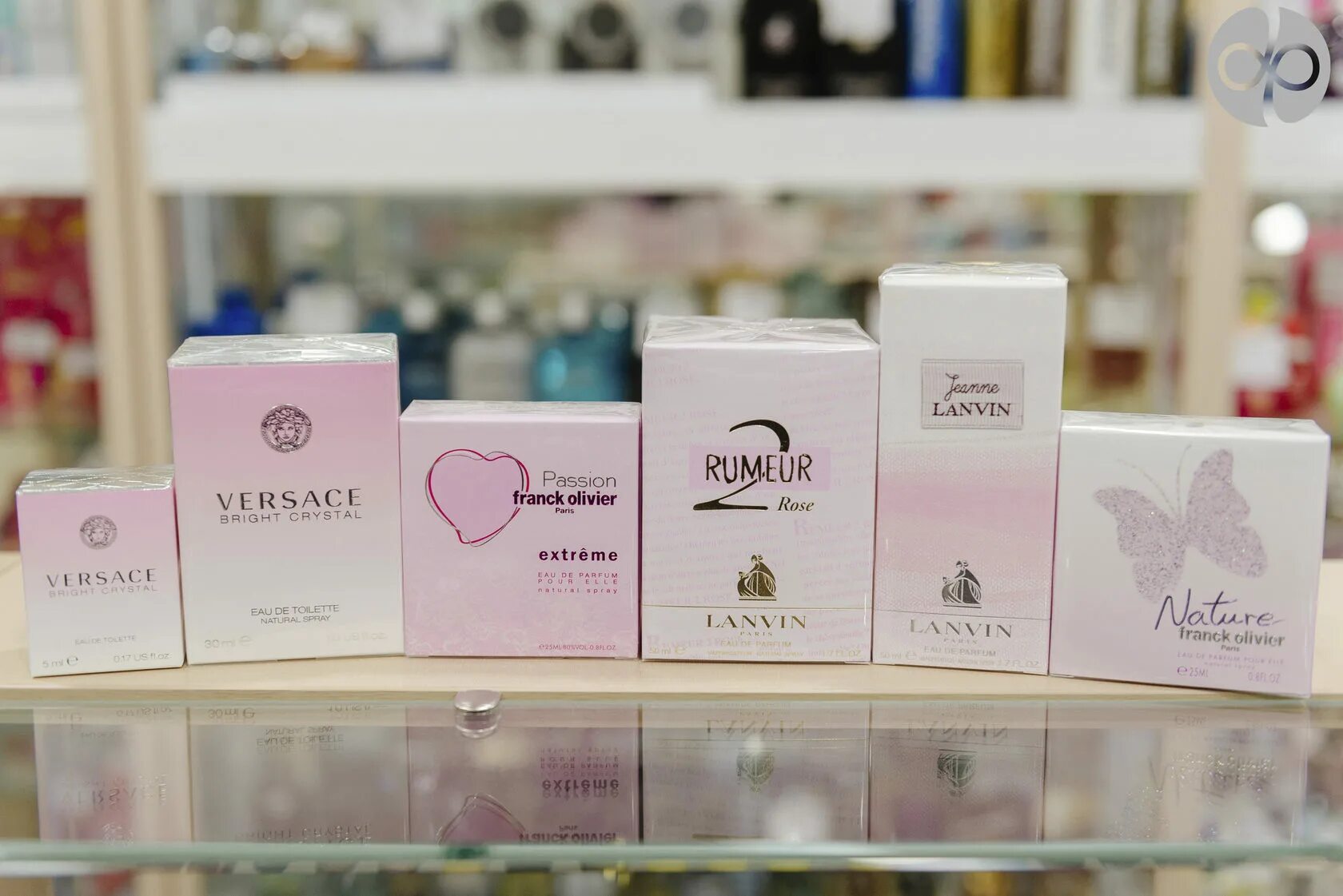 Режим работы магазина пример. Нина риччи дом моды. Ричи режим работы. Вывеска с режимом работы. Ричи режим работы.