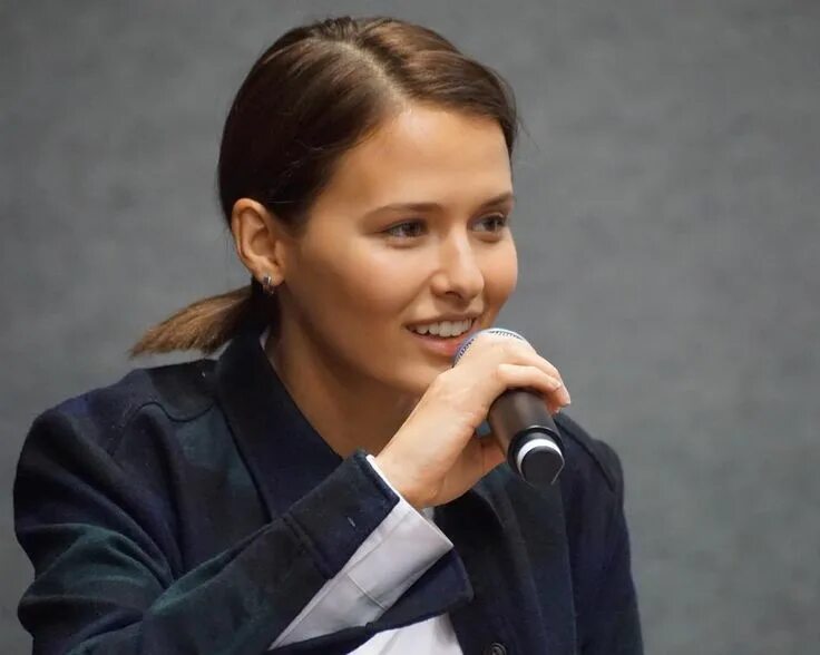 Аксенова фото. Любовь Аксенова. Аксенова актриса. Любовь Аксенова фото. Актриса сериала мажор любовь Аксенова.