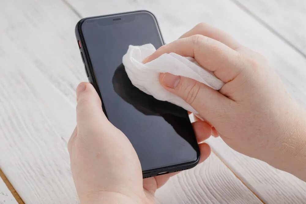 Screen wipe