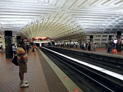 Metro center station
