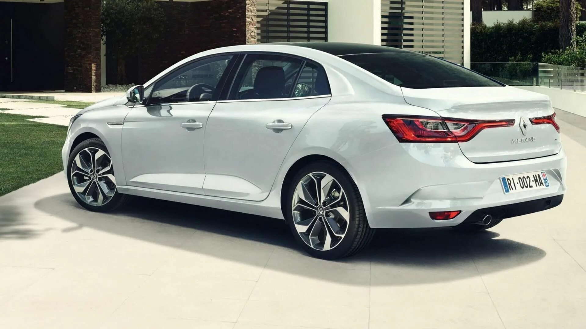 Sedan 4d. Рено меган 4 седан. renault megane sedan 2017. renault fluence 2025.