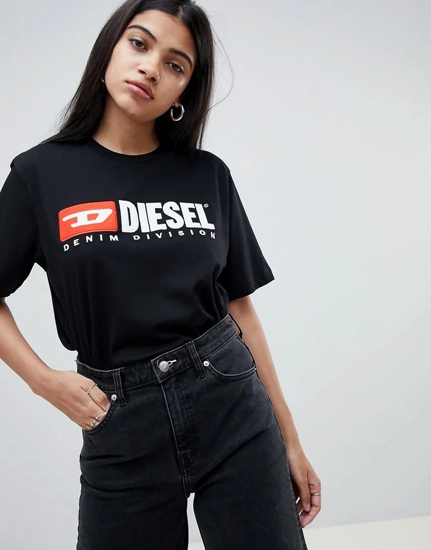 Женская одежда дизель. Свитшот diesel. Костюм дизель женский. Костюм diesel женский. Diesel женский.