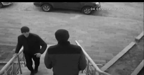 Отбился от нескольких