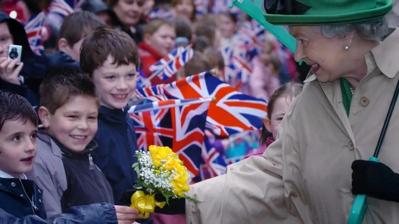 Учитель в великобритании. Учебный год в великобритании. Meadowbank школа в англии. Международная школа леди и джентльменов в англии. Школа пансион британии.